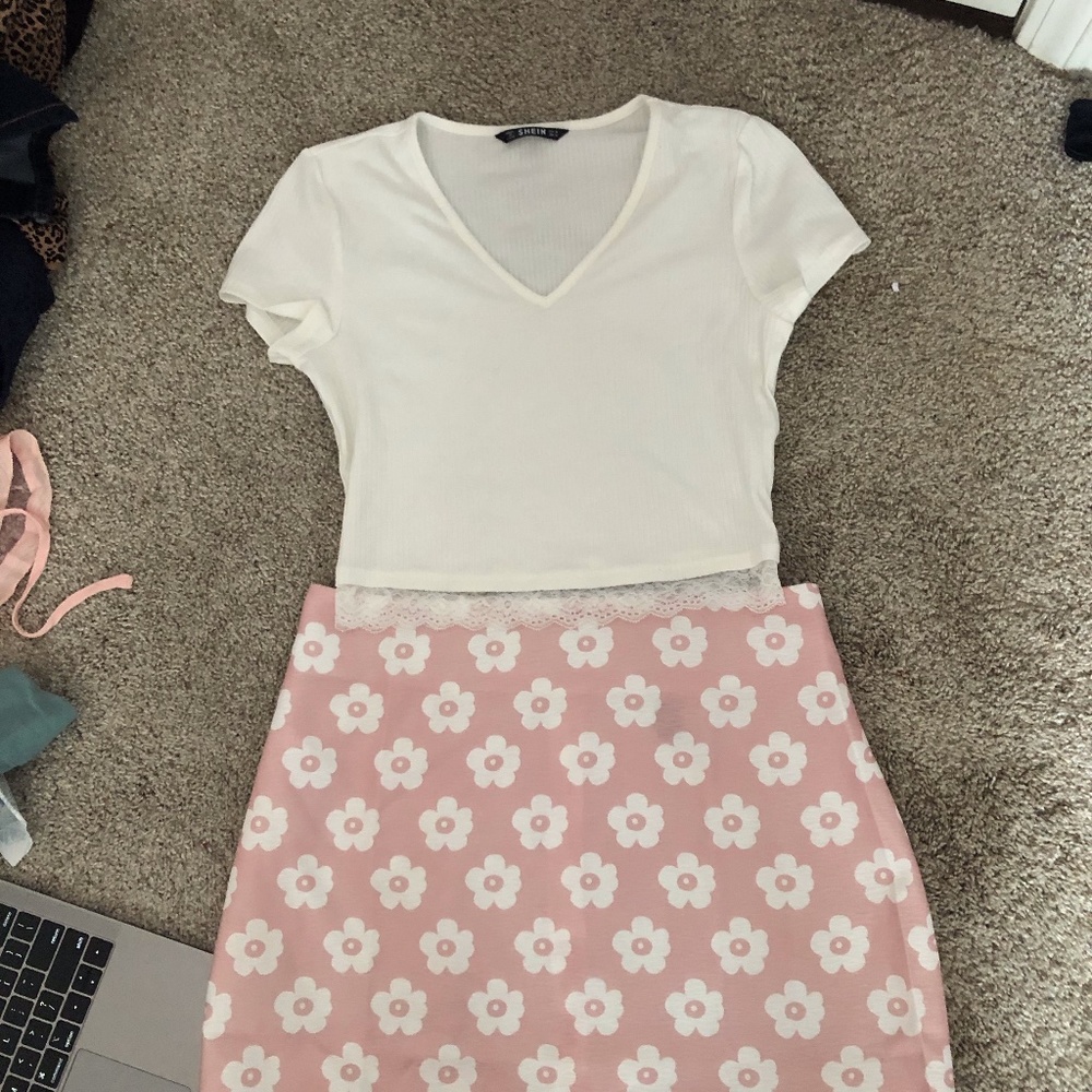 shein pink flower skirt and white v neck tee